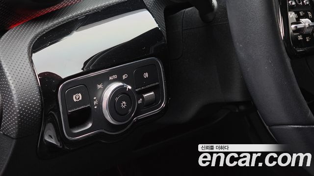 Mercedes-Benz A-Class (W177) A220 Hatchback 2021 — фото 24