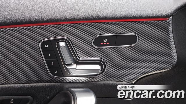 Mercedes-Benz A-Class (W177) A220 Hatchback 2021 — фото 34