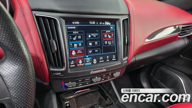 Maserati Levante 3.0 Diesel AWD 2017 — фото 14