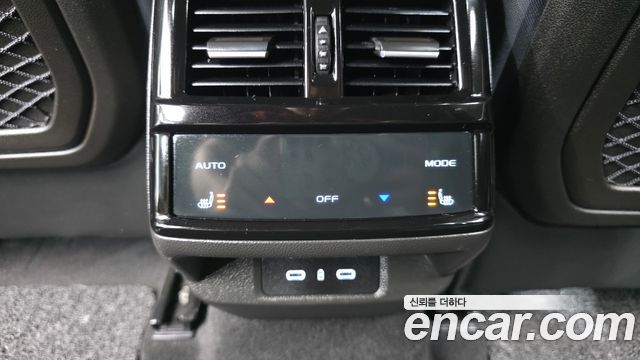 Renault Korea Grand Koleos 1.5 E-TECH Iconic 2WD 2025 — фото 34