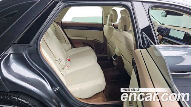 Hyundai Grandeur Hybrid (GN7) Calligraphy 2024 — фото 16
