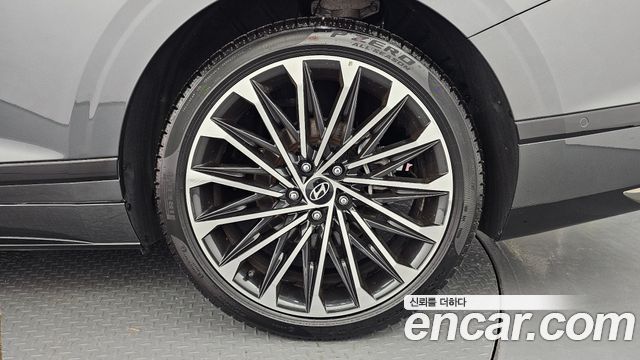 Hyundai Grandeur Hybrid (GN7) Calligraphy 2024 — фото 27