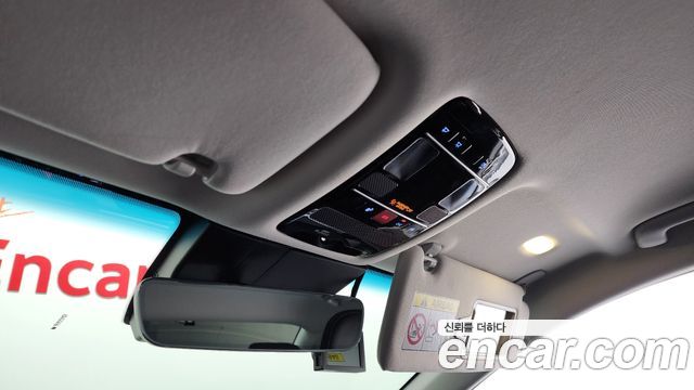 Hyundai Grandeur (GN7) 3.5 Gasoline 2WD Exclusive 2025 — фото 17