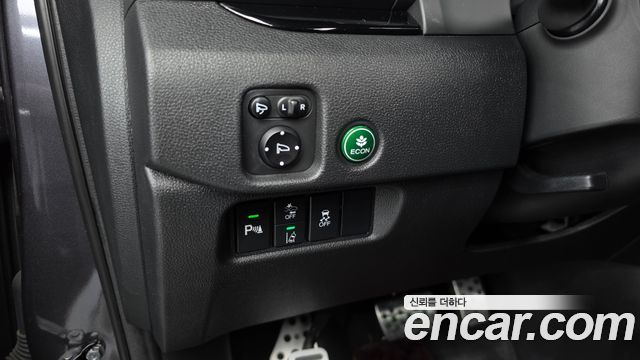 Honda Pilot (III) 3.5 Elite 2019 — фото 27