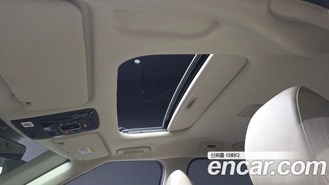 Kia Carnival (IV) Diesel 7-Seater Signature 2022 — фото 17