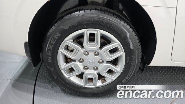 Hyundai Staria Cargo 3-Seater Modern 2022 — фото 5