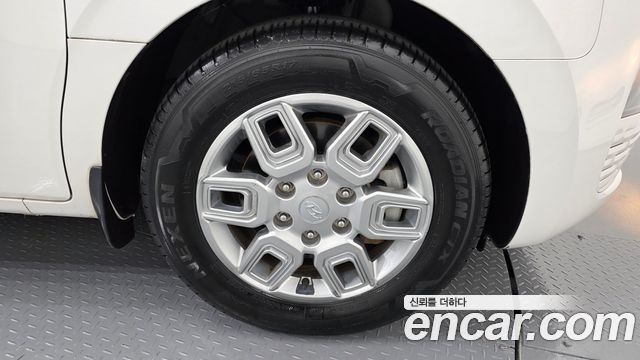 Hyundai Staria Cargo 3-Seater Modern 2022 — фото 21