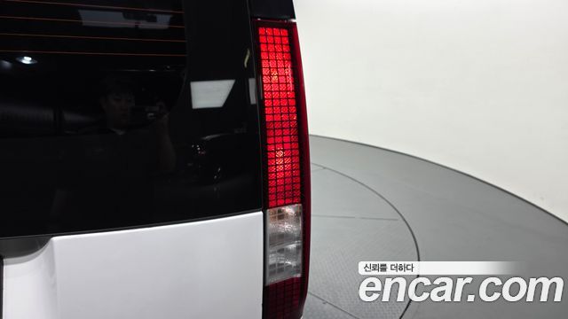 Hyundai Staria Cargo 3-Seater Modern 2022 — фото 23