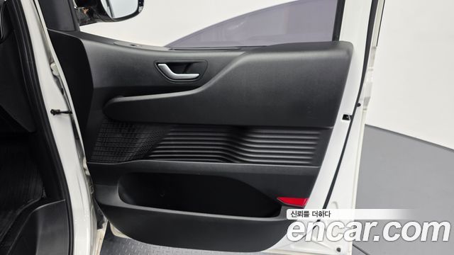 Hyundai Staria Cargo 3-Seater Modern 2022 — фото 25