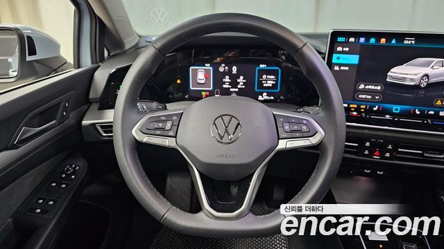 Volkswagen Golf (VIII) 2.0 TDI Prestige 2025 — фото 13