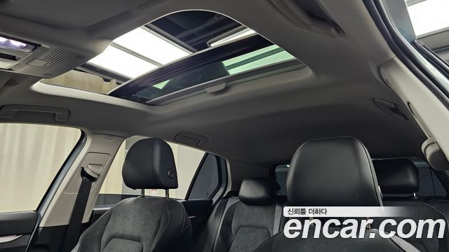 Volkswagen Golf (VIII) 2.0 TDI Prestige 2025 — фото 17
