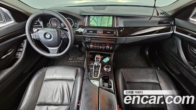 BMW 5 Series (F10) 528i 2014 — фото 7