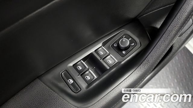 Volkswagen Passat GT (B8) 2.0 TDI 4Motion Prestige 2018 — фото 30