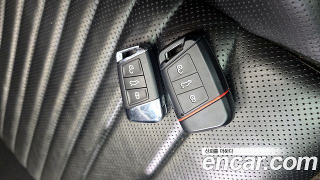 Volkswagen Passat GT (B8) 2.0 TDI 4Motion Prestige 2018 — фото 32