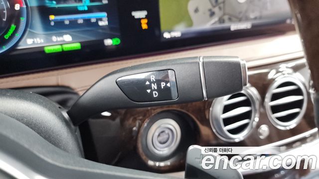 Mercedes-Benz S-Class (W222) S560eL 2020 — фото 9