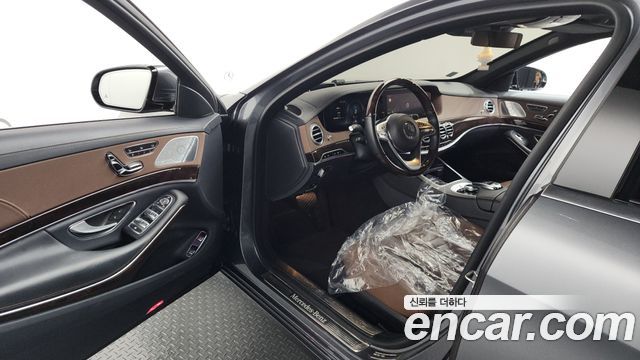 Mercedes-Benz S-Class (W222) S560eL 2020 — фото 10