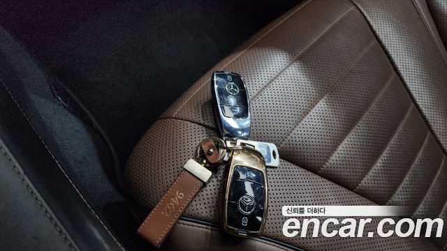 Mercedes-Benz S-Class (W222) S560eL 2020 — фото 15