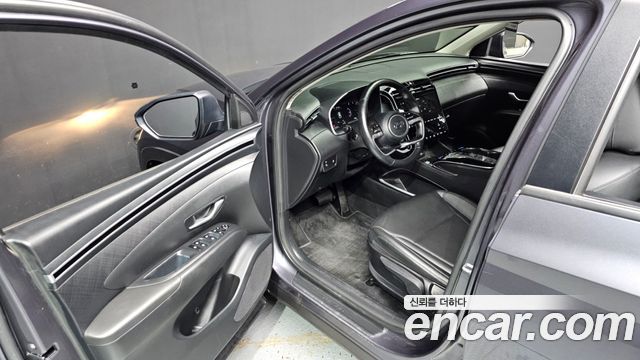 Hyundai Tucson (NX4) Diesel 2.0 4WD Premium 2023 — фото 10