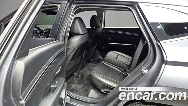 Hyundai Tucson (NX4) Diesel 2.0 4WD Premium 2023 — фото 17