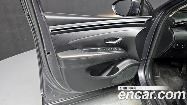Hyundai Tucson (NX4) Diesel 2.0 4WD Premium 2023 — фото 24