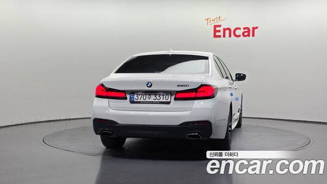 BMW 5 Series (G30) 520i M Sport 2022 — фото 4
