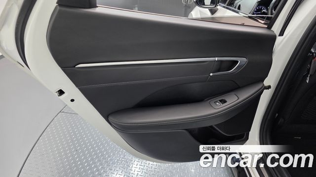 Hyundai Sonata (DN8) 2.0 Premium Plus 2022 — фото 25