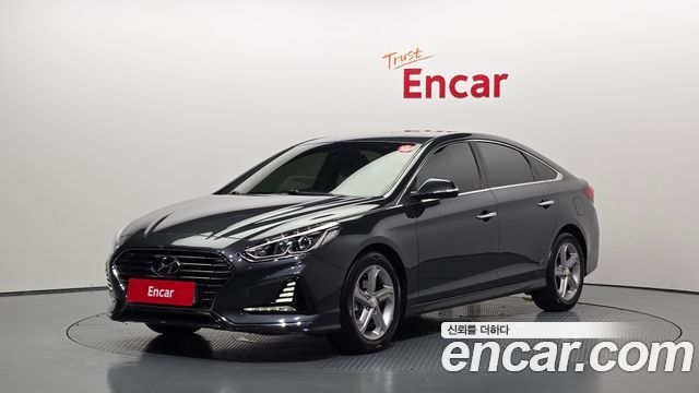 Hyundai Sonata New Rise 2.0 Smart