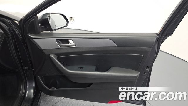 Hyundai Sonata New Rise 2.0 Smart 2018 — фото 24