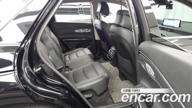 Genesis GV70 2.5T Gasoline AWD 2023 — фото 12