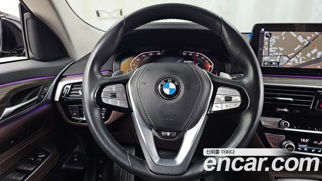 BMW 6 Series GT (G32) 620d xDrive Luxury 2022 — фото 13