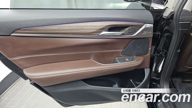 BMW 6 Series GT (G32) 620d xDrive Luxury 2022 — фото 25