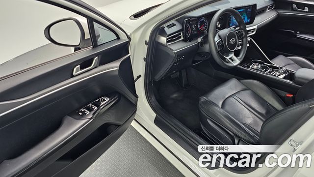 Kia K5 (III) 2.0 Trendy 2021 — фото 10