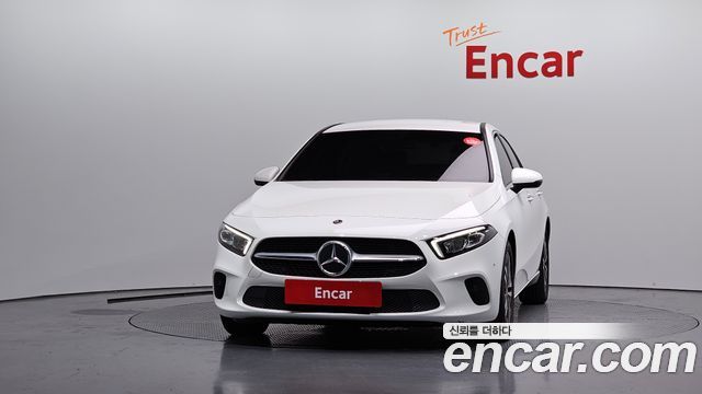 Mercedes-Benz A-Class (W177) A220 Sedan 2021 — фото 3