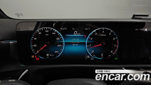Mercedes-Benz A-Class (W177) A220 Sedan 2021 — фото 8