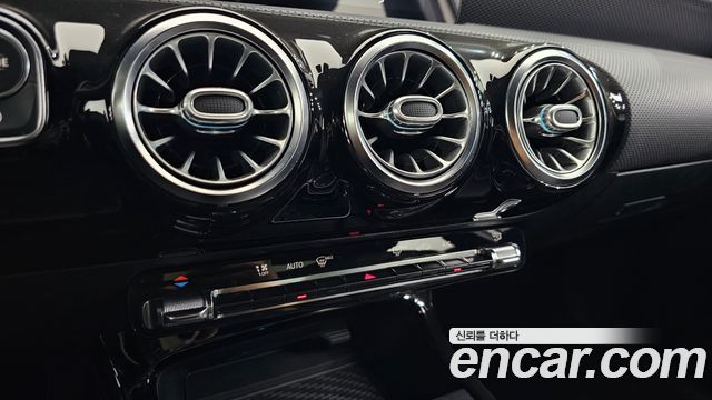 Mercedes-Benz A-Class (W177) A220 Sedan 2021 — фото 32