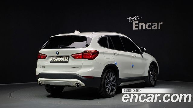 BMW X1 (F48) xDrive 20i xLine 2022 — фото 2