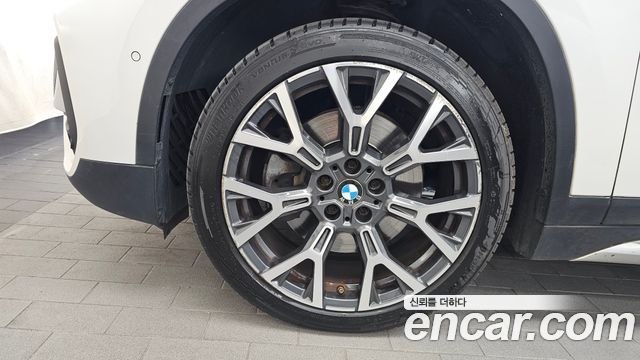 BMW X1 (F48) xDrive 20i xLine 2022 — фото 5