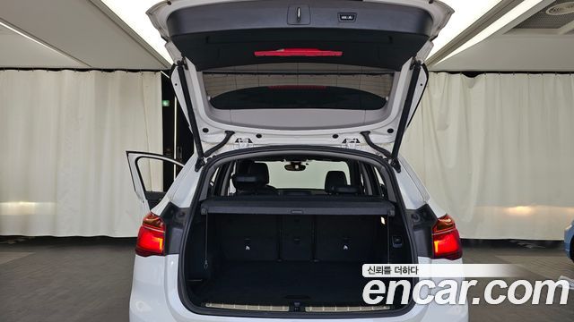 BMW X1 (F48) xDrive 20i xLine 2022 — фото 20
