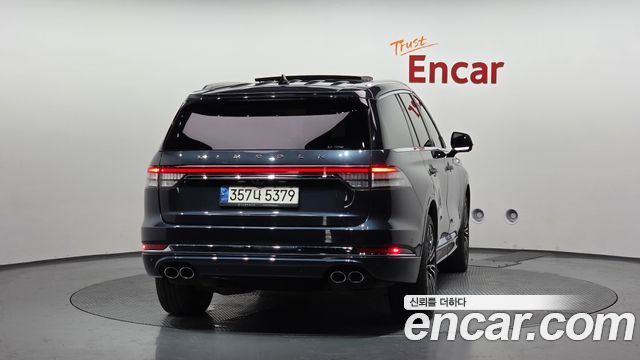 Lincoln Aviator (II) 3.0 Black Label AWD 2022 — фото 4