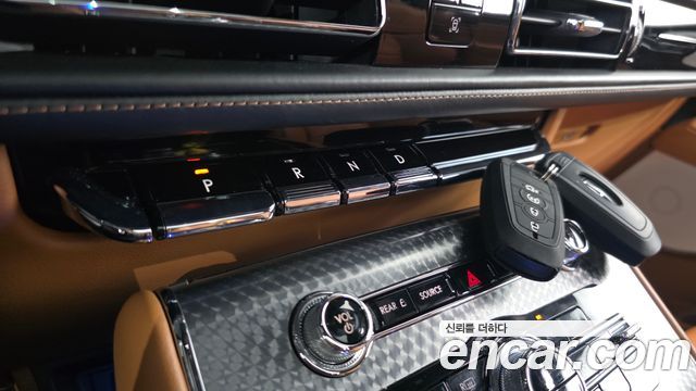 Lincoln Aviator (II) 3.0 Black Label AWD 2022 — фото 9