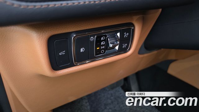 Lincoln Aviator (II) 3.0 Black Label AWD 2022 — фото 34
