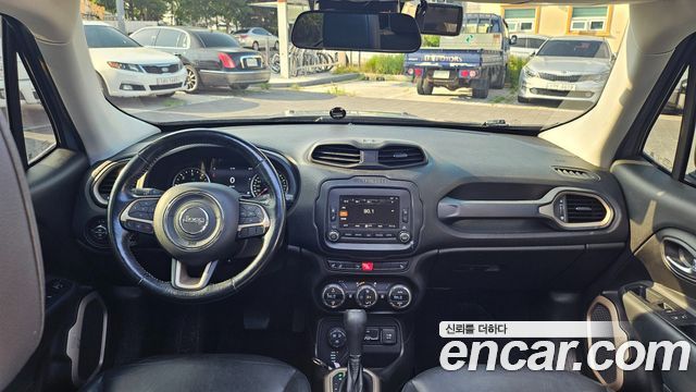 Jeep Renegade 2.0 Diesel Longitude AWD 2017 — фото 19