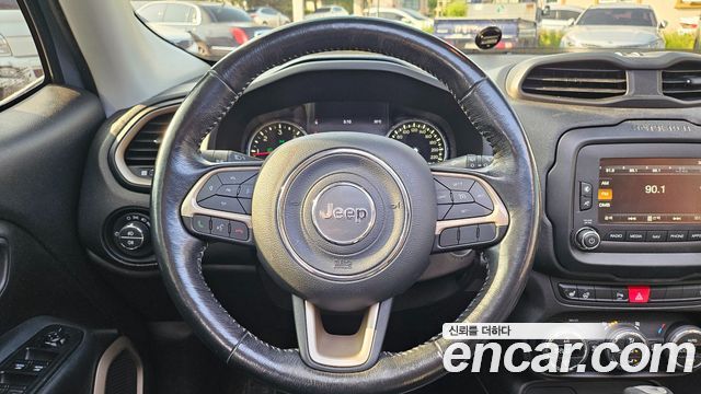 Jeep Renegade 2.0 Diesel Longitude AWD 2017 — фото 20