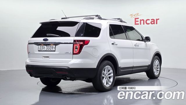 Ford Explorer 2.0 Ecoboost 2WD 5th 2014 — фото 2