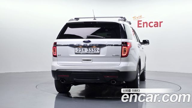 Ford Explorer 2.0 Ecoboost 2WD 5th 2014 — фото 4