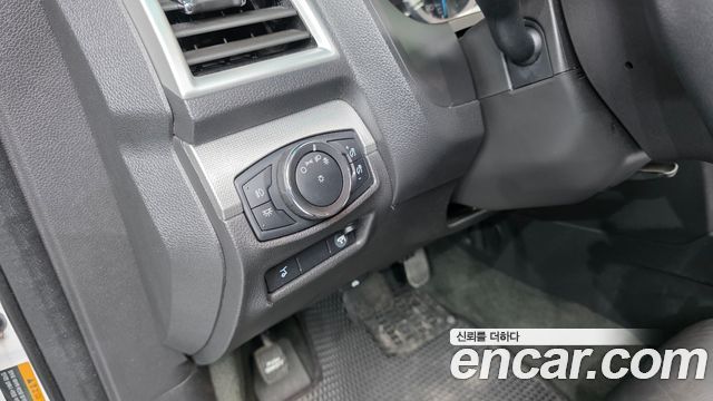 Ford Explorer 2.0 Ecoboost 2WD 5th 2014 — фото 21