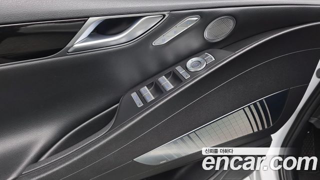 Genesis G80 (RG3) Gasoline 2.5 Turbo AWD 2022 — фото 18
