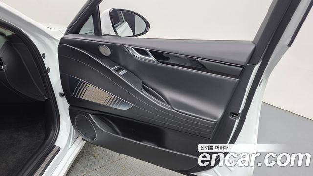 Genesis G80 (RG3) Gasoline 2.5 Turbo AWD 2022 — фото 24