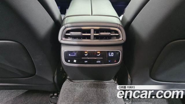 Genesis G80 (RG3) Gasoline 2.5 Turbo AWD 2022 — фото 39