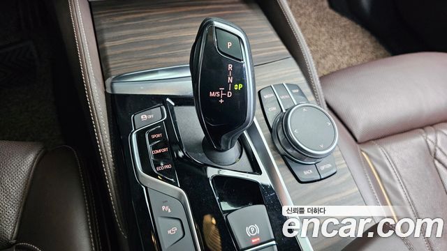 BMW 5 Series (G30) 520d M Sport Package Plus 2020 — фото 9